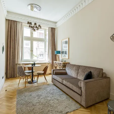 Danube Dream In The Absolute Center *